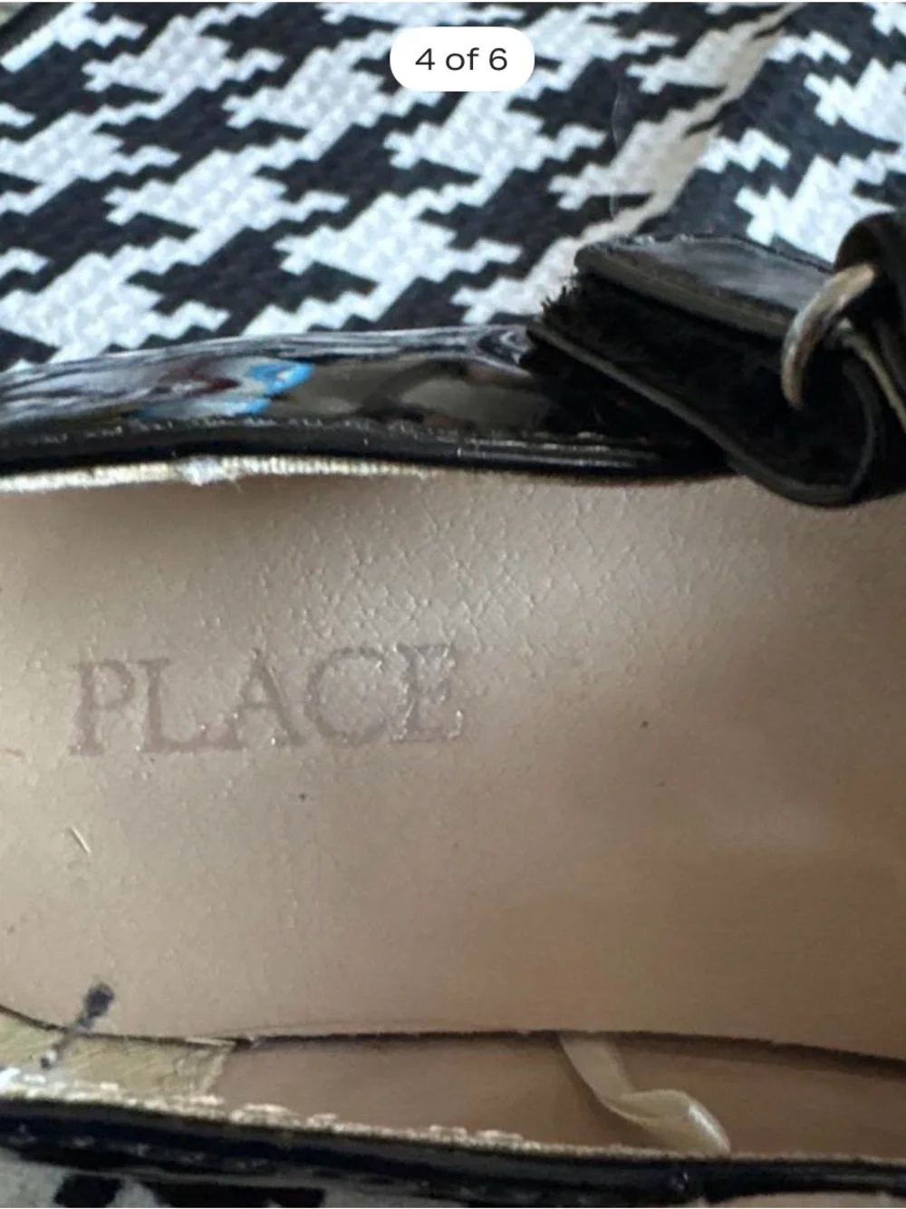 Place Black Patent Mary Jane Shoes with Front Bow